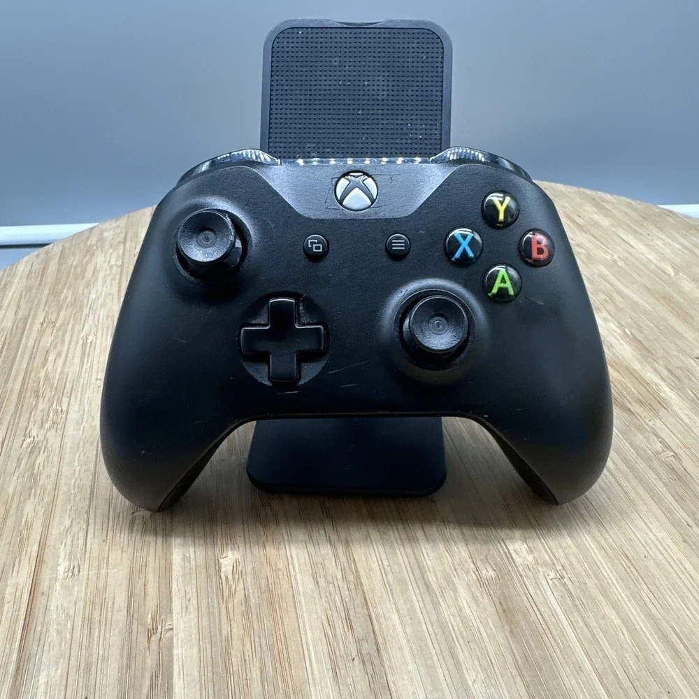 Microsoft Xbox One Wireless Controller Model 1537 Black